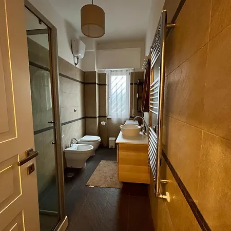 Domus Alessandrino * Roma