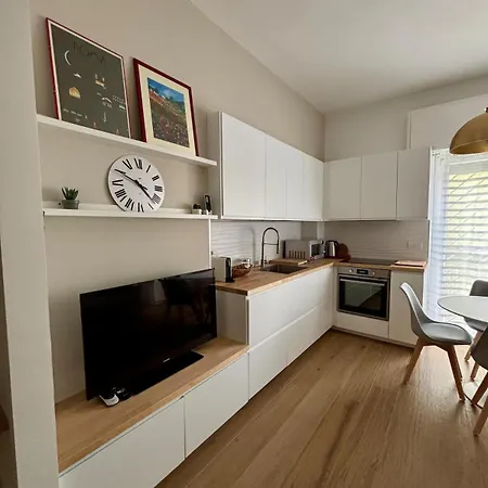 Domus Alessandrino Apartamento Roma